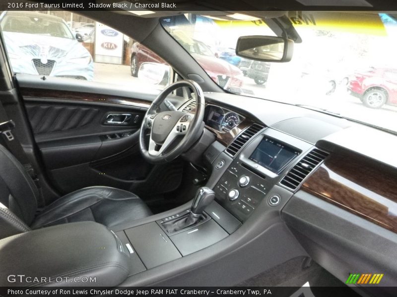 Shadow Black / Charcoal Black 2016 Ford Taurus Limited