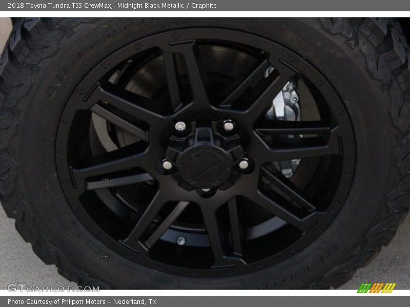 Midnight Black Metallic / Graphite 2018 Toyota Tundra TSS CrewMax
