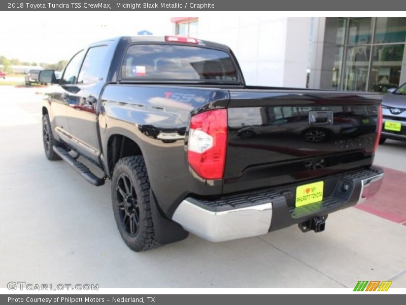 Midnight Black Metallic / Graphite 2018 Toyota Tundra TSS CrewMax