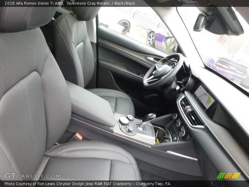 Silverstone Gray Metallic / Black/Black 2018 Alfa Romeo Stelvio Ti AWD