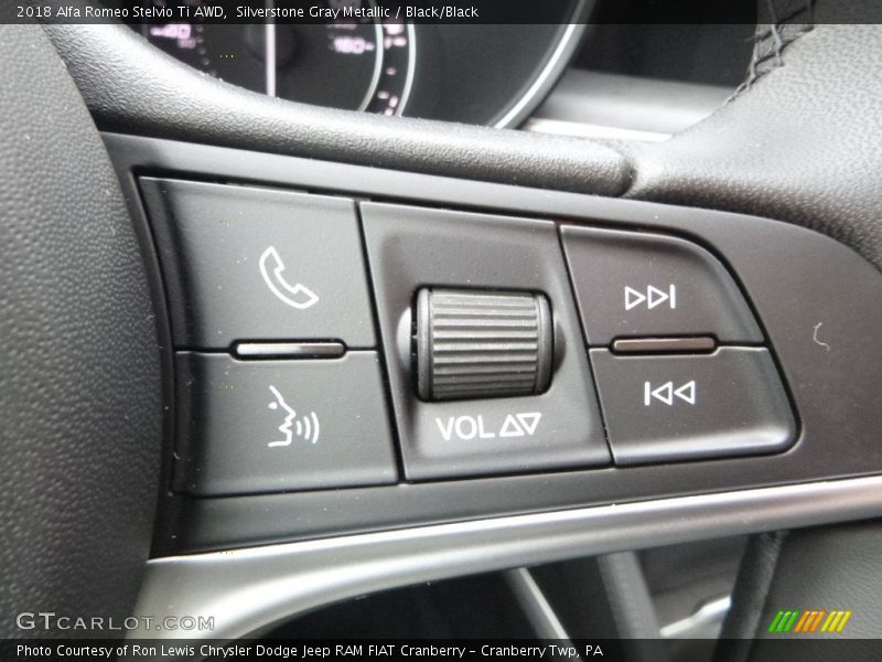 Silverstone Gray Metallic / Black/Black 2018 Alfa Romeo Stelvio Ti AWD