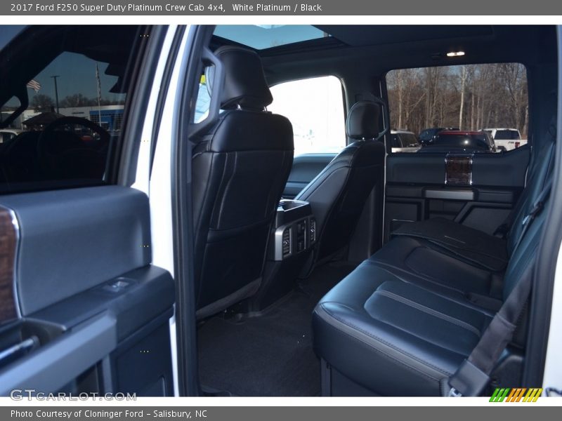 White Platinum / Black 2017 Ford F250 Super Duty Platinum Crew Cab 4x4