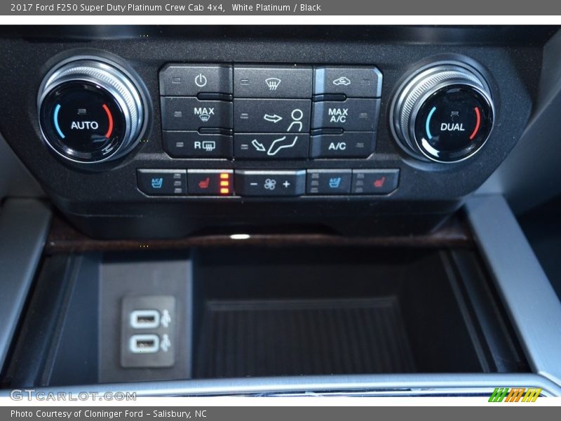 White Platinum / Black 2017 Ford F250 Super Duty Platinum Crew Cab 4x4