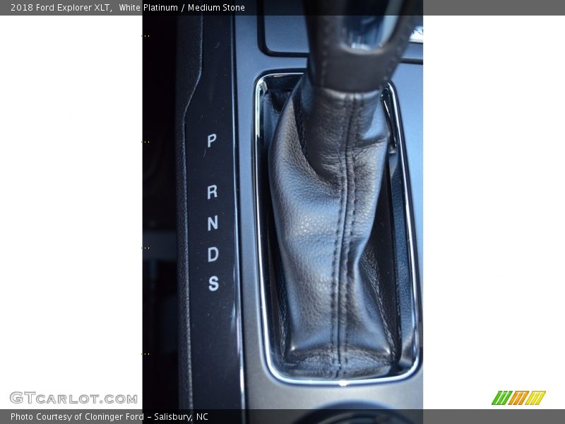 White Platinum / Medium Stone 2018 Ford Explorer XLT