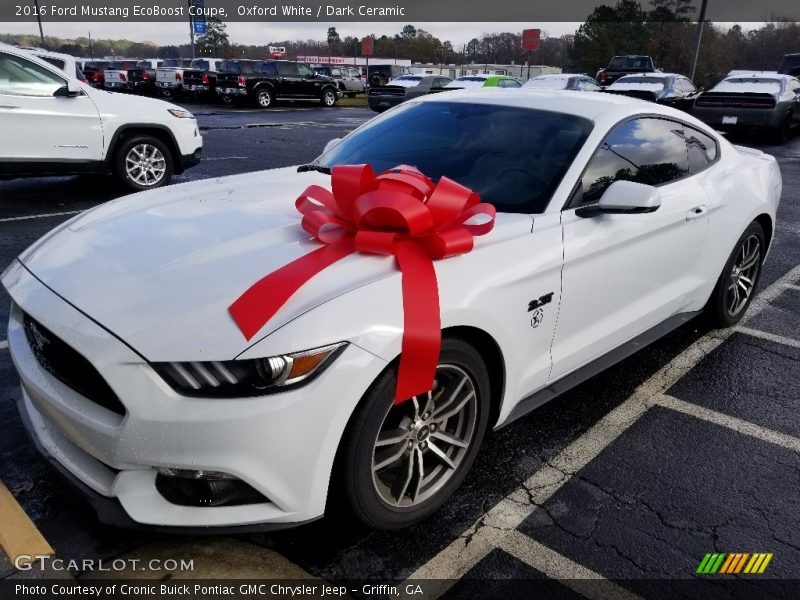 Oxford White / Dark Ceramic 2016 Ford Mustang EcoBoost Coupe