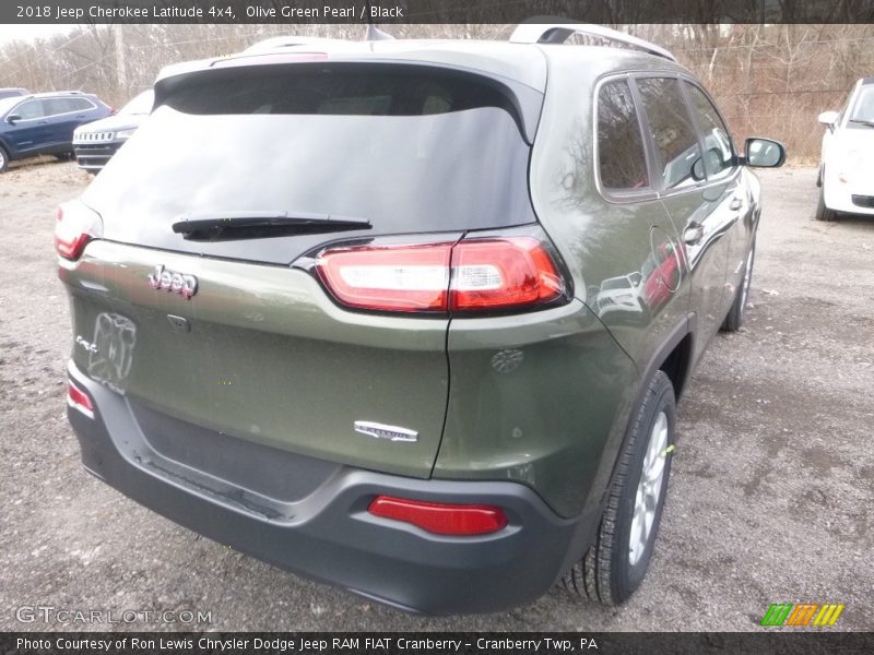 Olive Green Pearl / Black 2018 Jeep Cherokee Latitude 4x4