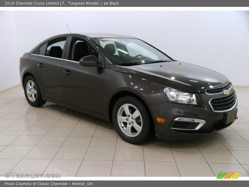 Tungsten Metallic / Jet Black 2016 Chevrolet Cruze Limited LT