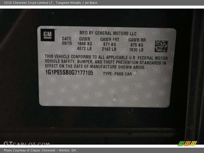 Tungsten Metallic / Jet Black 2016 Chevrolet Cruze Limited LT