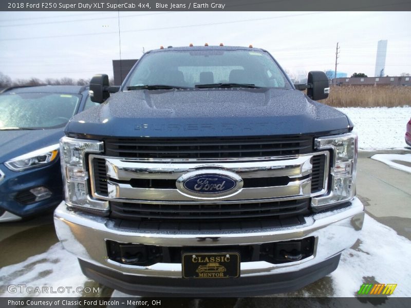 Blue Jeans / Earth Gray 2018 Ford F250 Super Duty XLT SuperCab 4x4