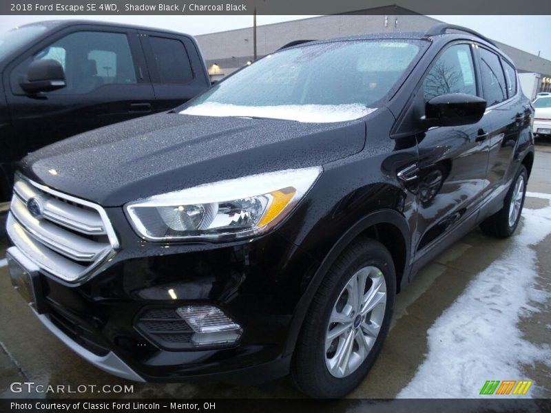 Shadow Black / Charcoal Black 2018 Ford Escape SE 4WD