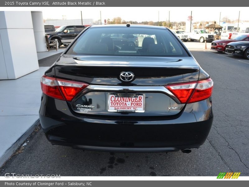 Attitude Black Metallic / Black 2015 Toyota Camry XSE