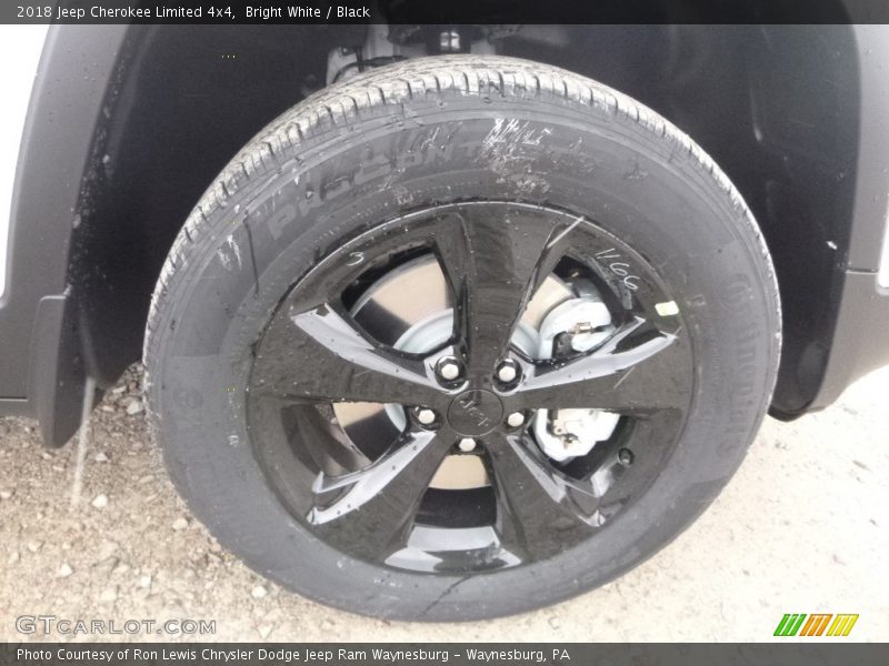Bright White / Black 2018 Jeep Cherokee Limited 4x4