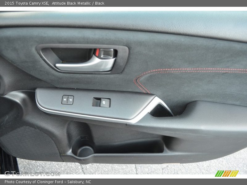 Attitude Black Metallic / Black 2015 Toyota Camry XSE