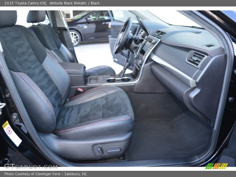 Attitude Black Metallic / Black 2015 Toyota Camry XSE