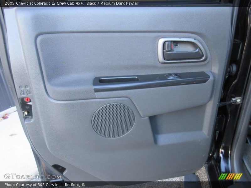 Black / Medium Dark Pewter 2005 Chevrolet Colorado LS Crew Cab 4x4