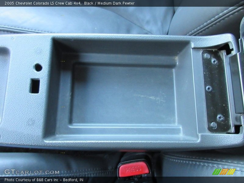 Black / Medium Dark Pewter 2005 Chevrolet Colorado LS Crew Cab 4x4