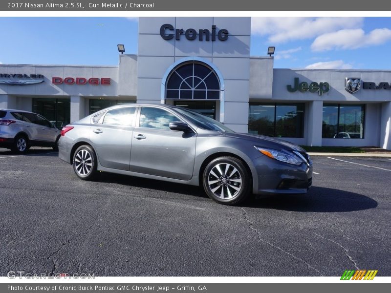Gun Metallic / Charcoal 2017 Nissan Altima 2.5 SL