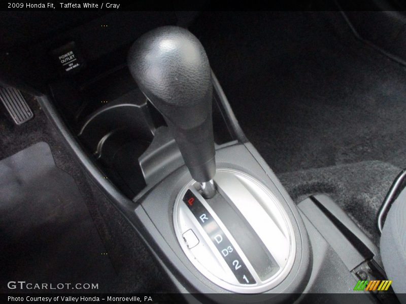 Taffeta White / Gray 2009 Honda Fit