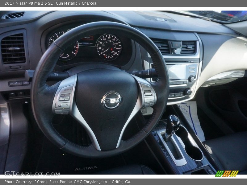 Gun Metallic / Charcoal 2017 Nissan Altima 2.5 SL