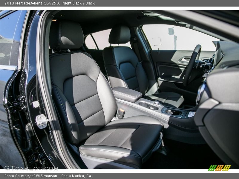 Night Black / Black 2018 Mercedes-Benz GLA 250