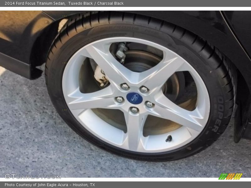 Tuxedo Black / Charcoal Black 2014 Ford Focus Titanium Sedan
