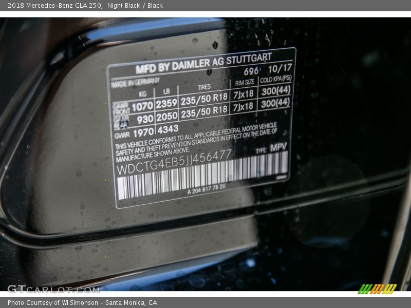 Night Black / Black 2018 Mercedes-Benz GLA 250