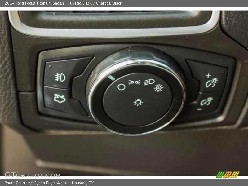 Tuxedo Black / Charcoal Black 2014 Ford Focus Titanium Sedan