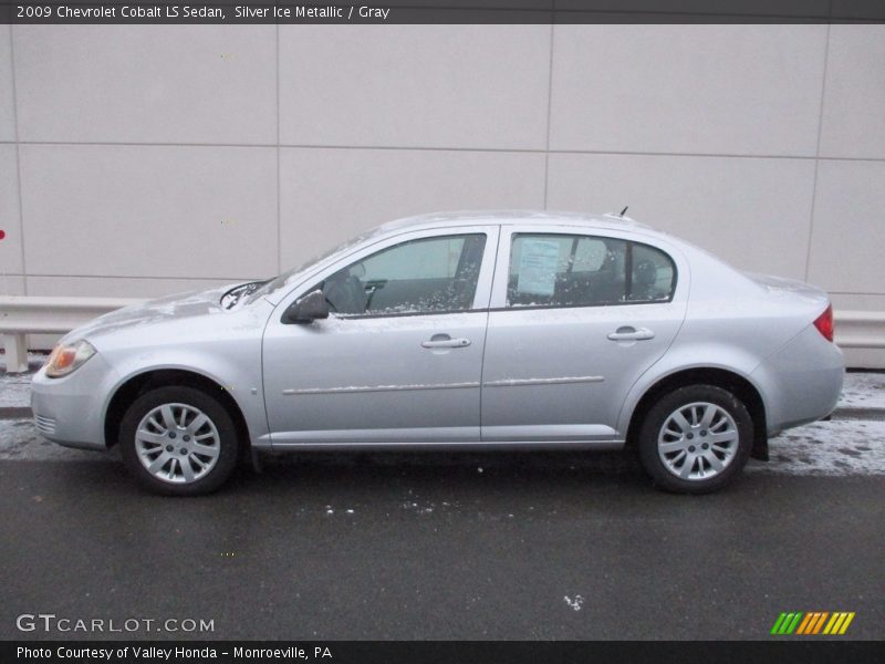 Silver Ice Metallic / Gray 2009 Chevrolet Cobalt LS Sedan