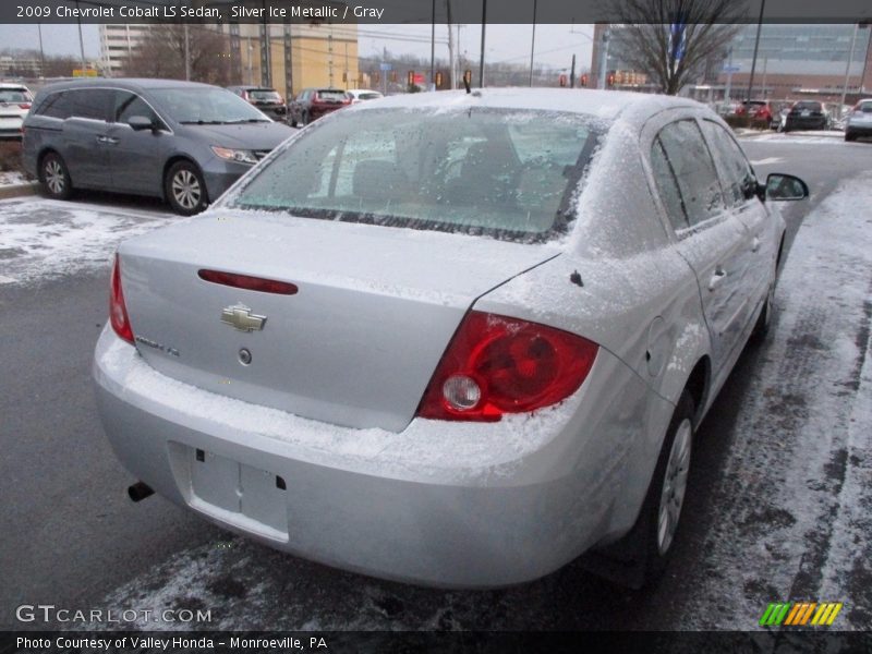 Silver Ice Metallic / Gray 2009 Chevrolet Cobalt LS Sedan