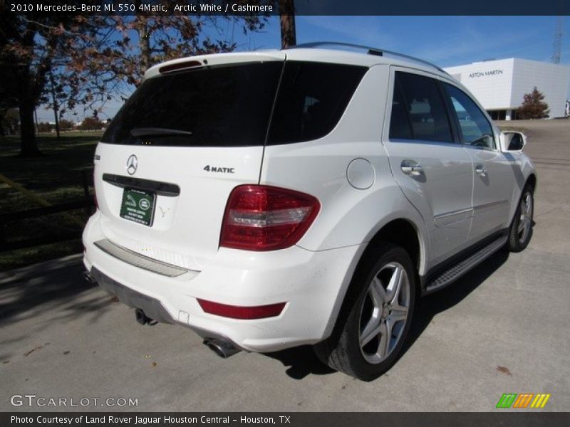 Arctic White / Cashmere 2010 Mercedes-Benz ML 550 4Matic