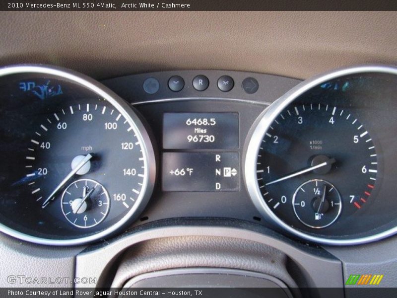 Arctic White / Cashmere 2010 Mercedes-Benz ML 550 4Matic