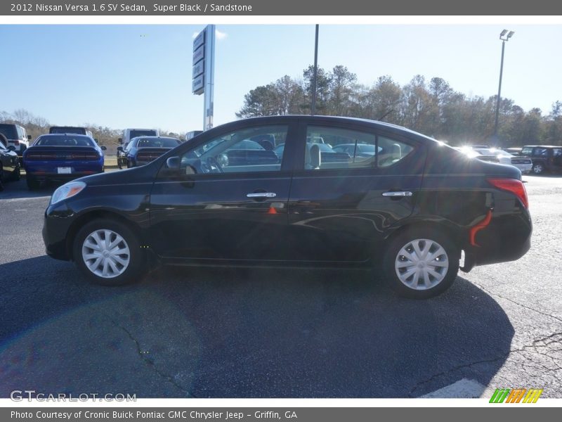 Super Black / Sandstone 2012 Nissan Versa 1.6 SV Sedan
