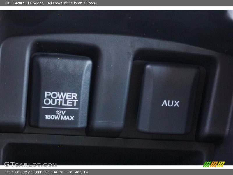 Bellanova White Pearl / Ebony 2018 Acura TLX Sedan