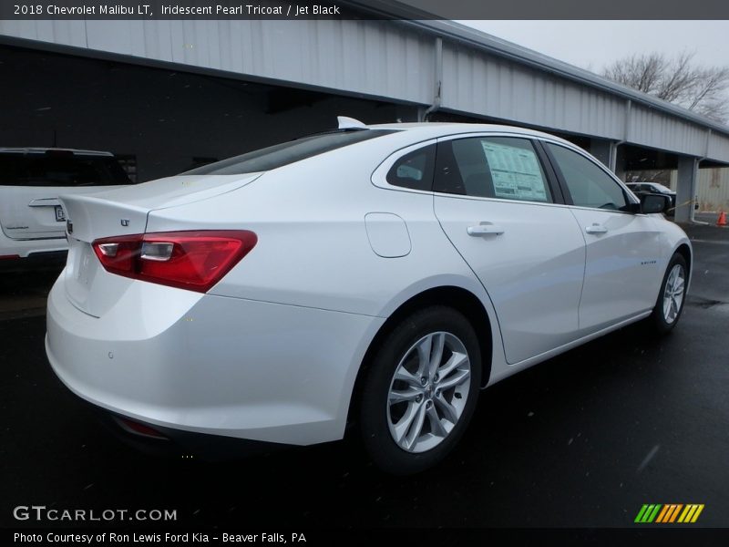 Iridescent Pearl Tricoat / Jet Black 2018 Chevrolet Malibu LT