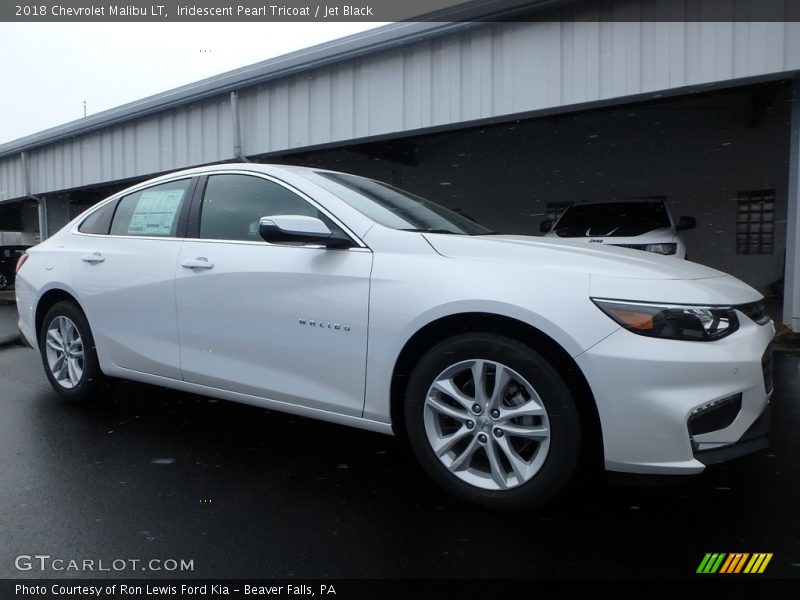 Iridescent Pearl Tricoat / Jet Black 2018 Chevrolet Malibu LT