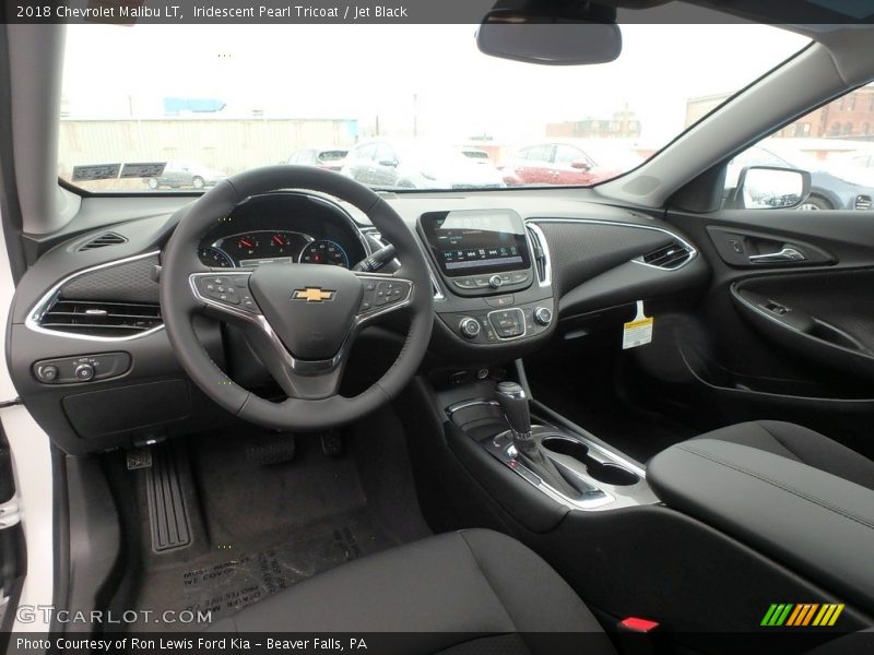 Iridescent Pearl Tricoat / Jet Black 2018 Chevrolet Malibu LT