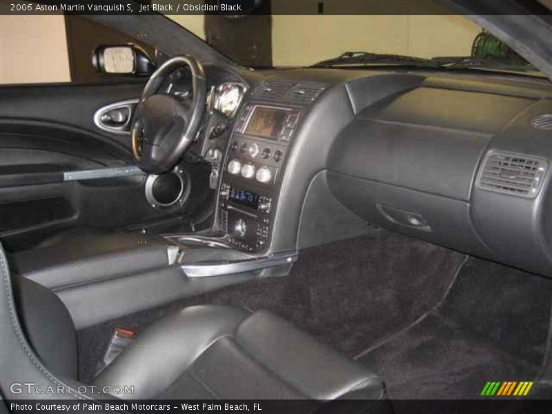 Jet Black / Obsidian Black 2006 Aston Martin Vanquish S