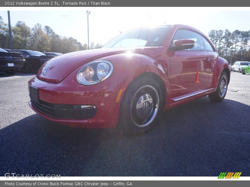 Tornado Red / Titan Black 2012 Volkswagen Beetle 2.5L