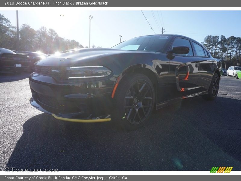 Pitch Black / Brazen Gold/Black 2018 Dodge Charger R/T
