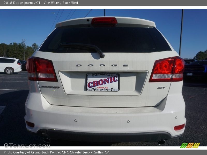 Vice White / Black/Red 2018 Dodge Journey GT