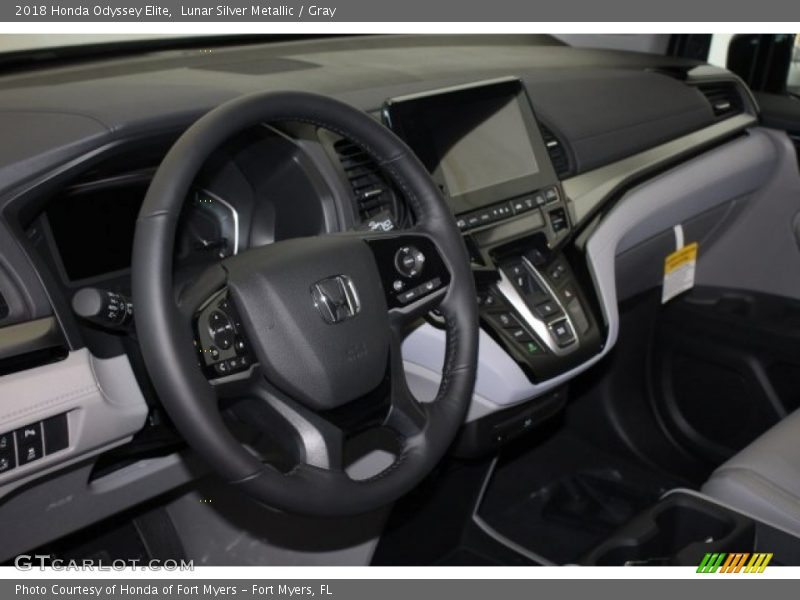 Lunar Silver Metallic / Gray 2018 Honda Odyssey Elite
