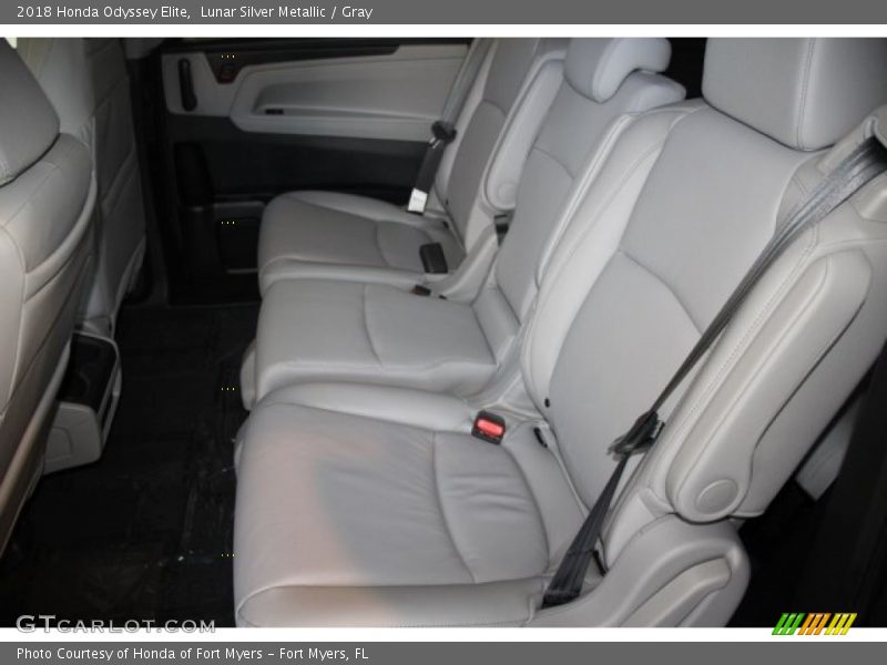 Lunar Silver Metallic / Gray 2018 Honda Odyssey Elite
