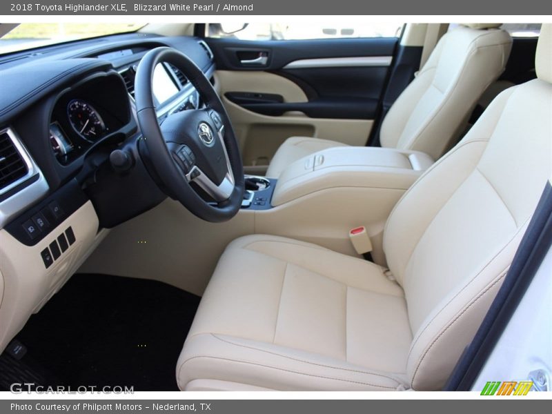 Blizzard White Pearl / Almond 2018 Toyota Highlander XLE