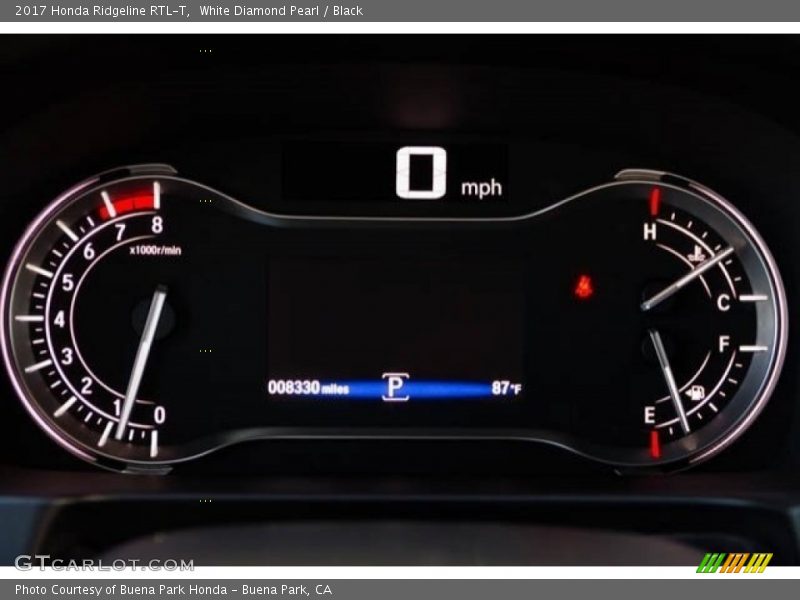 White Diamond Pearl / Black 2017 Honda Ridgeline RTL-T