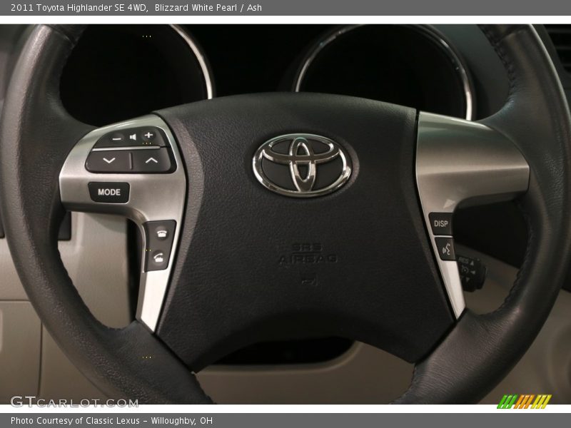 Blizzard White Pearl / Ash 2011 Toyota Highlander SE 4WD