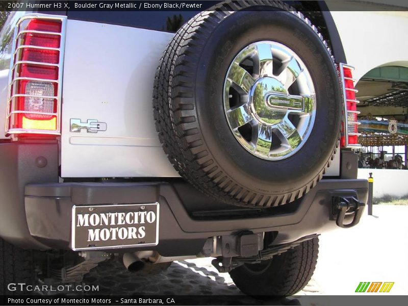 Boulder Gray Metallic / Ebony Black/Pewter 2007 Hummer H3 X