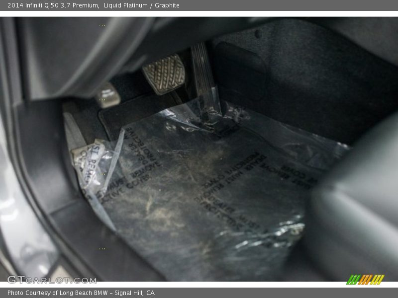 Liquid Platinum / Graphite 2014 Infiniti Q 50 3.7 Premium
