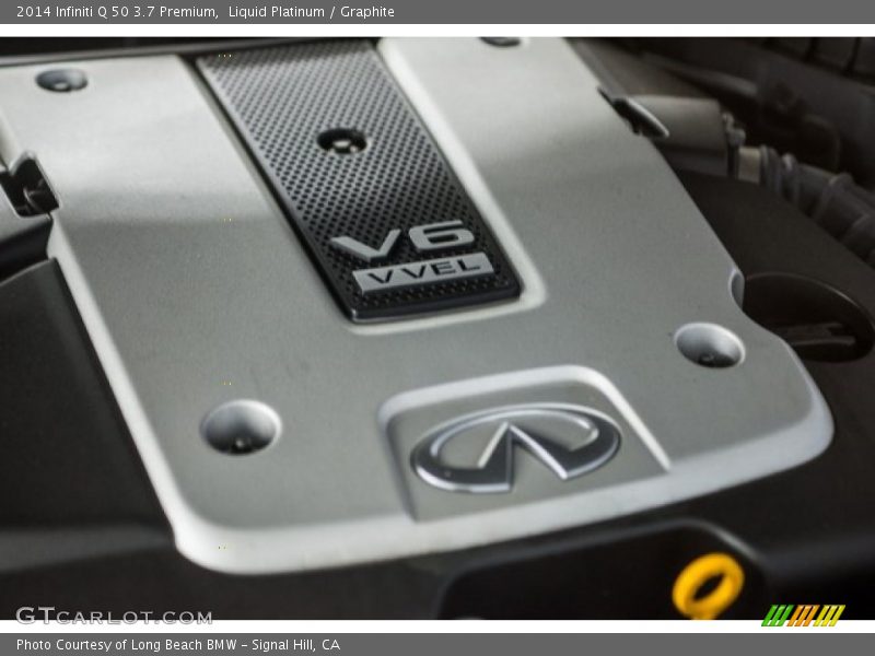 Liquid Platinum / Graphite 2014 Infiniti Q 50 3.7 Premium