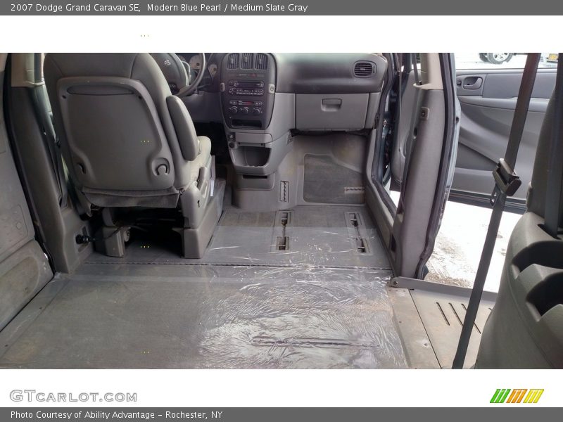 Modern Blue Pearl / Medium Slate Gray 2007 Dodge Grand Caravan SE