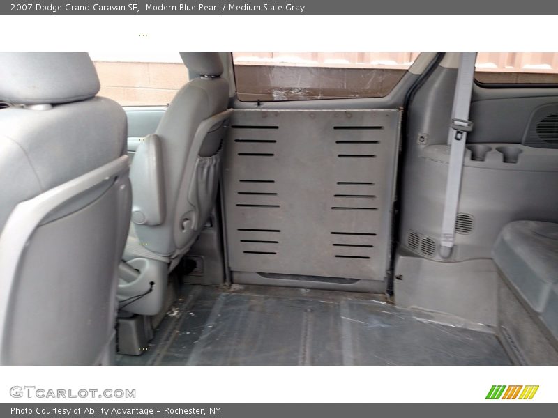 Modern Blue Pearl / Medium Slate Gray 2007 Dodge Grand Caravan SE